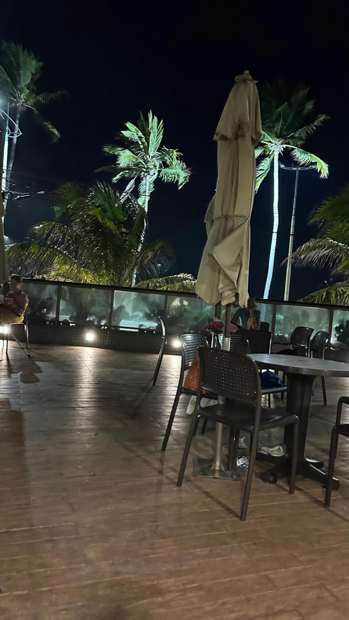 Flat Em Hotel De Luxo Beira Mar Da Grife Ritz Suites Com Vista Ampla Para Todo O Mar Da Cruz Das Almas, Jatiuca E Ponta Verde, Com Toda Estrutura De Um Hotel Lindo E Arrojado, Academia, Piscina E Muito Mais, Venha Viver Essa Experiencia Incrivel! Maceio  Exterior photo